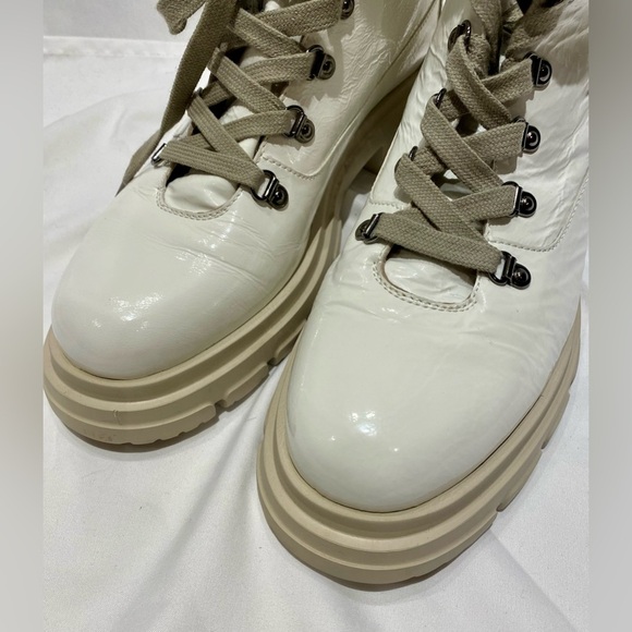 Candice Cooper Chado Patent Leather and Shearling Boots in White, size 10.5 - 11 - Picture 5 of 10